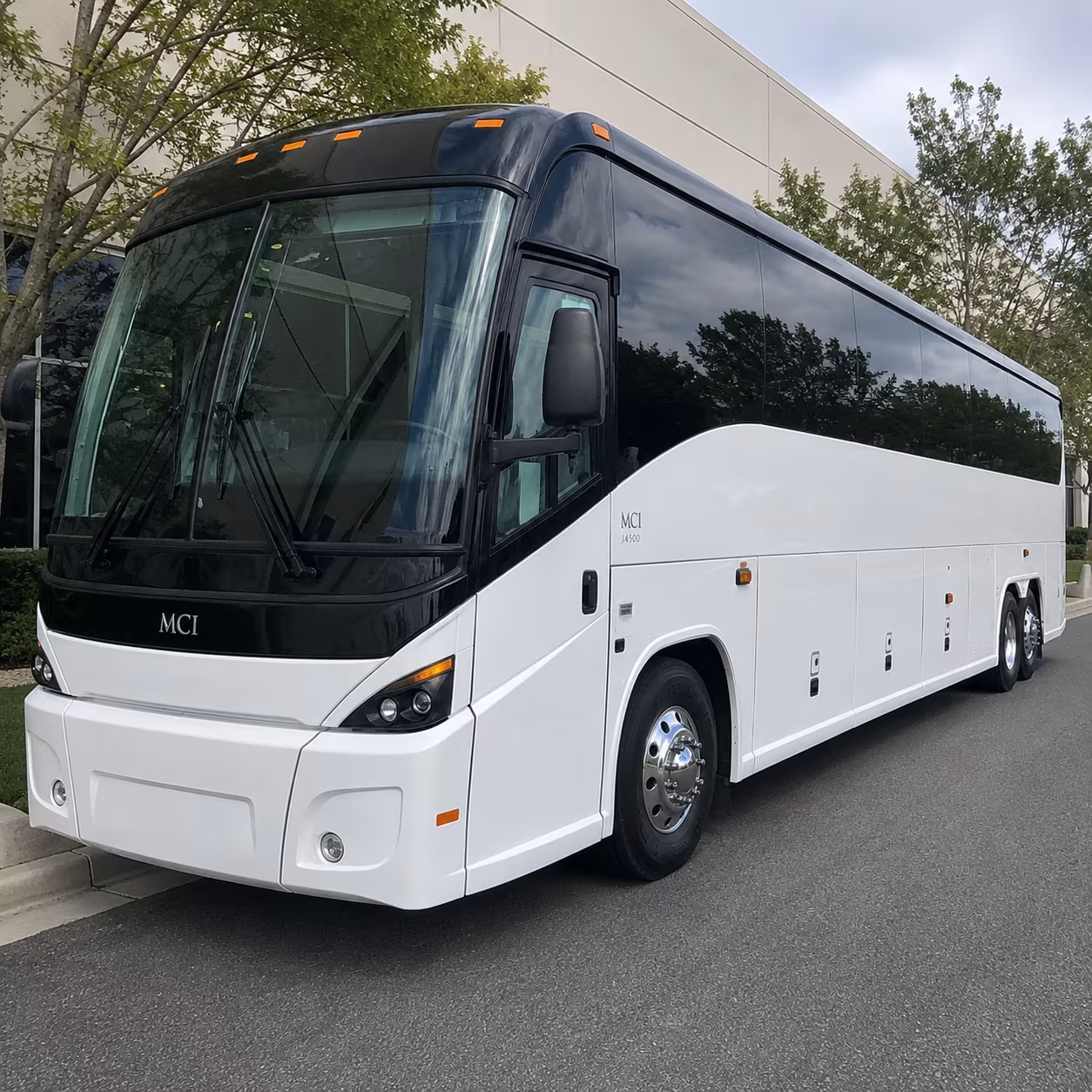laguardia airport group shuttle buses right here in queens