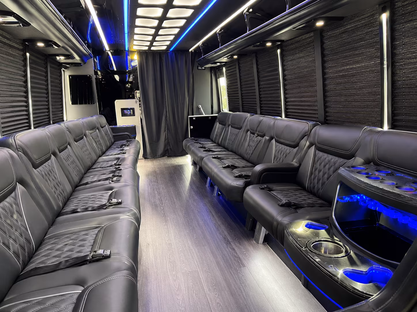 queens prom transportation